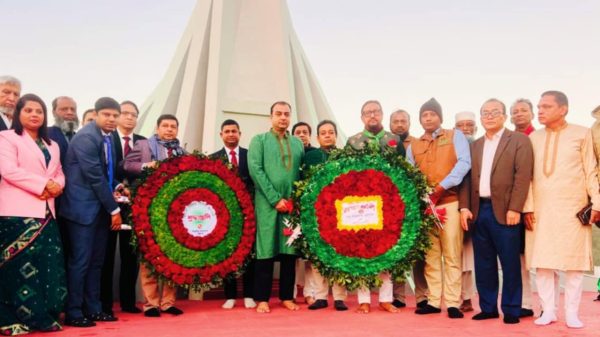 চট্টগ্রামে যথাযথ মর্যাদায় ও উৎসবমুখর পরিবেশে বিজয় দিবস উদযাপন