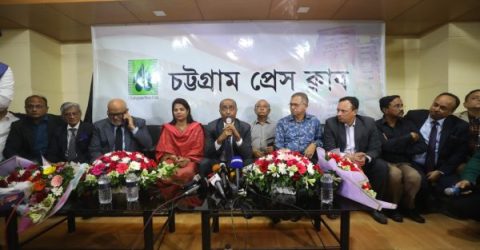 অ্যাটর্নি জেনারেলের চট্টগ্রাম প্রেস ক্লাবে সাংবাদিকদের সাথে মতবিনিময়